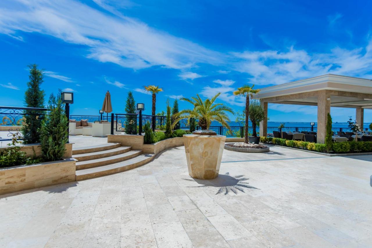 Onyx Beach Residence - Free Parking & Beach Access Sveti Vlas Exteriör bild
